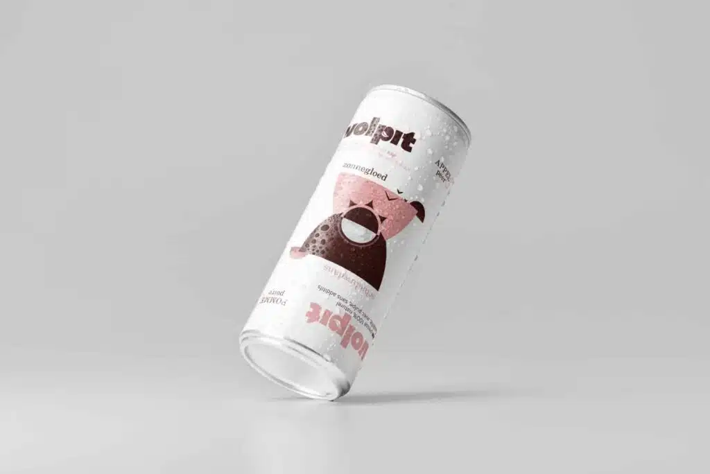 Zwevend blikje Volpit-sap met de smaak appel en peer en een grafisch etiket.