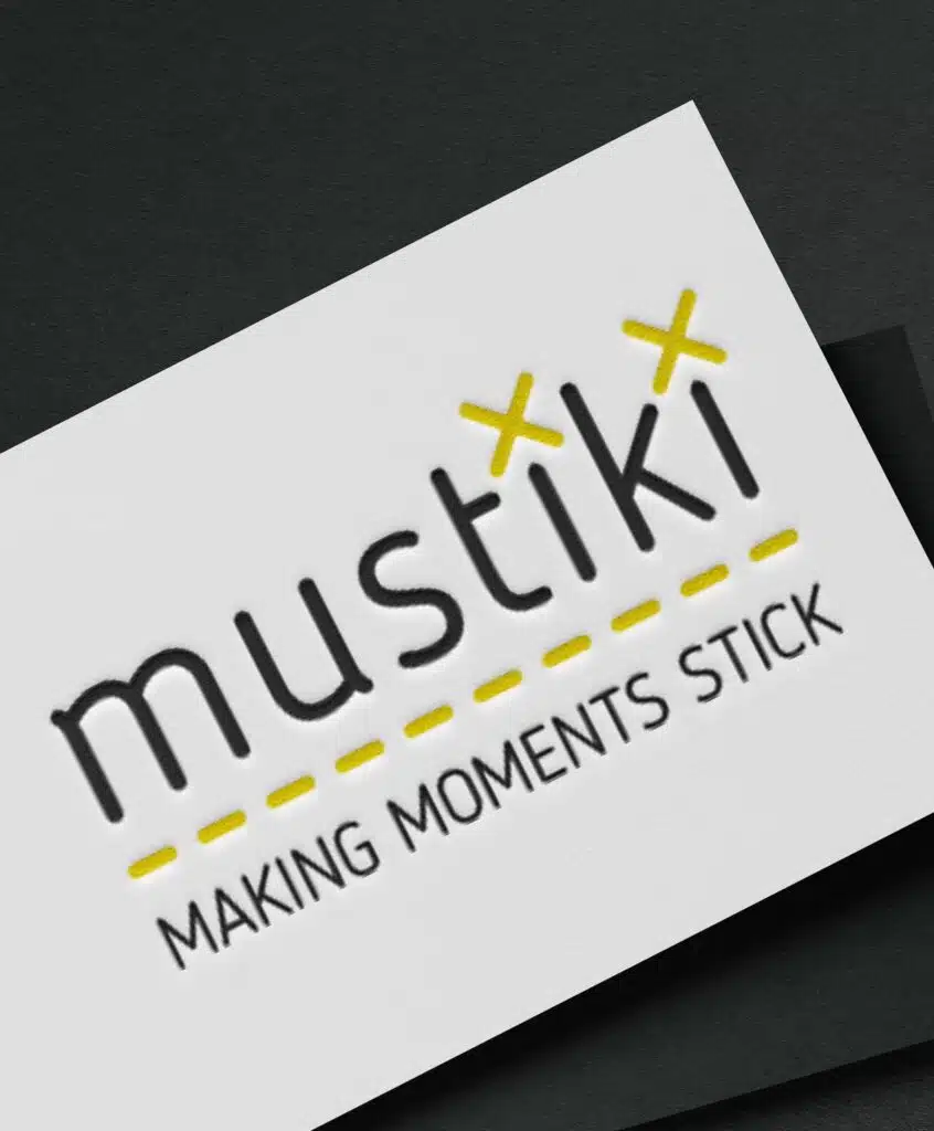 Mustiki mockup logo