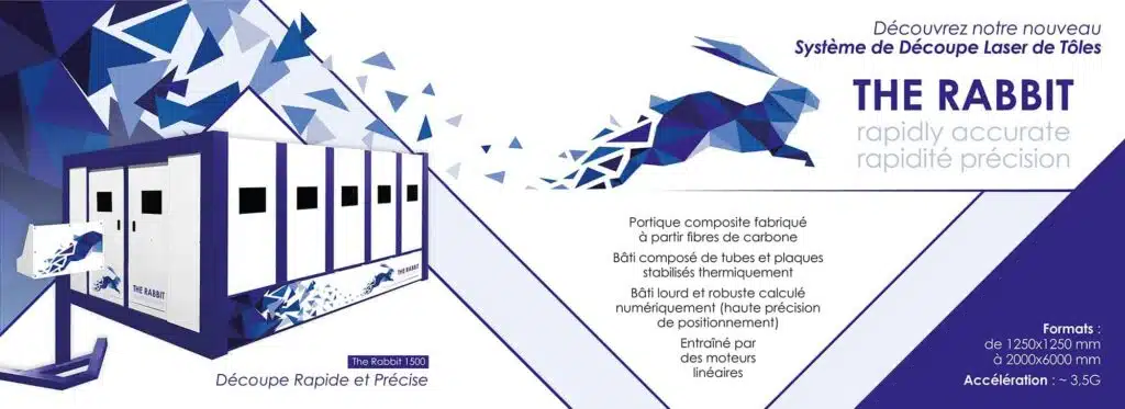 Een grote banner voor "The Rabbit" van Baillu, een snel en precies lasersnijsysteem, met een geometrische haas in blauw en productinformatie in het Frans over de technische specificaties van de machine.