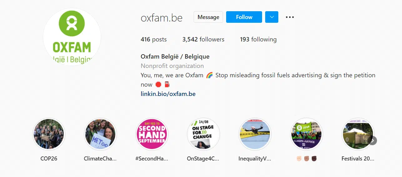 Screenshot van het Instagram-profiel van Oxfam België met de gebruikersnaam "oxfam.be". Het profiel toont 416 berichten, 3.542 volgers en 193 volgende accounts. De bio roept op om te stoppen met misleidende reclame over fossiele brandstoffen.