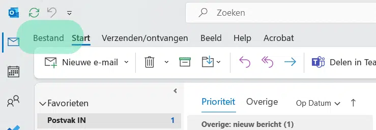 Screenshot met highlight om aan te duiden waar de instructies voor het instellen van een mailhandtekening in Outlook voor Windows of Mac moeten toegepast worden.